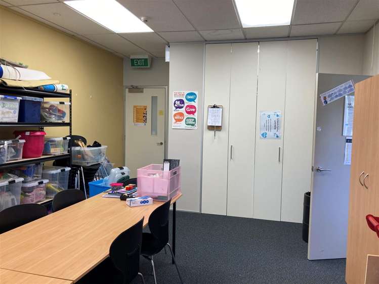 Level 1, 12 Hagley Street Porirua_15