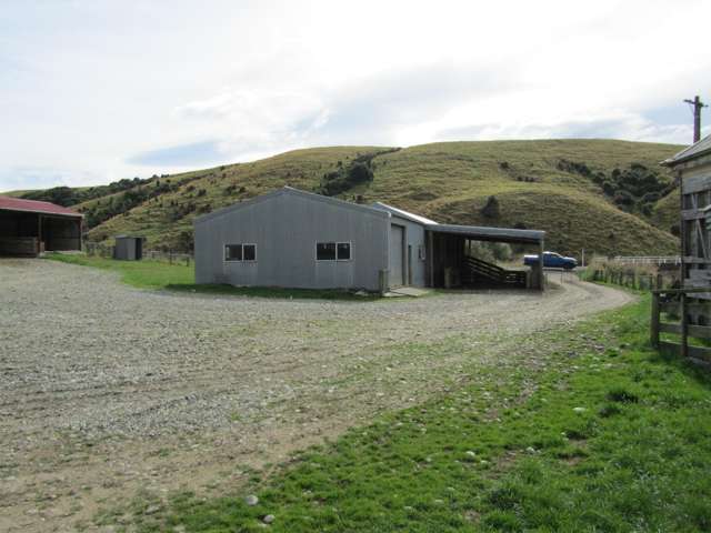 348 Happy Valley Road Tuatapere_3