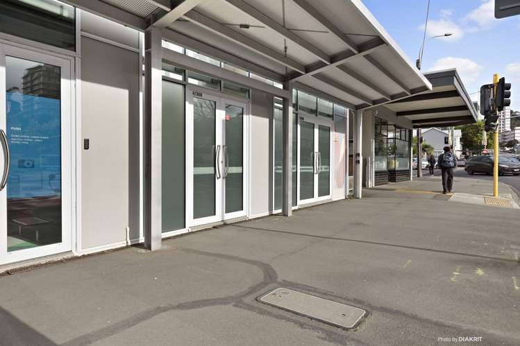 4 and 5/309 Willis St Te Aro_14