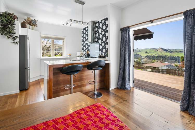 8 Lark Street Taihape and Surrounds_5