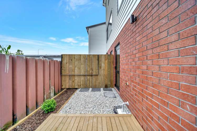 723E Massey Road Mangere_13