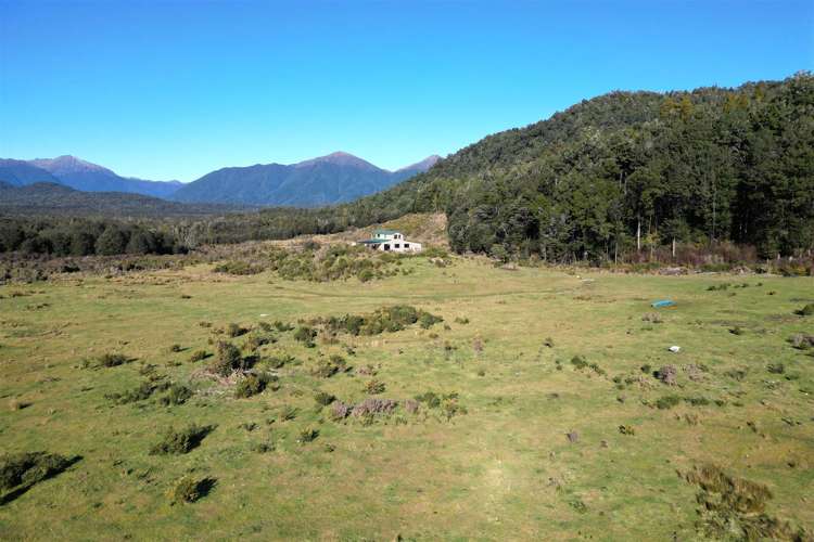 1480 Snowy River Road Ikamatua_18