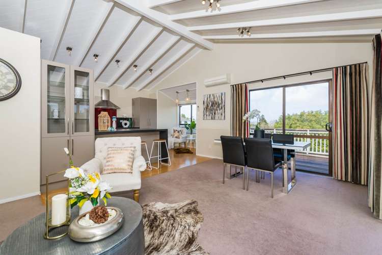 324b East Coast Road Sunnynook_7