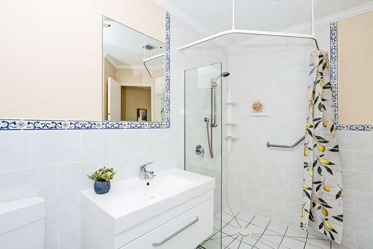 23 Glenroy Park Drive Waikiwi_18