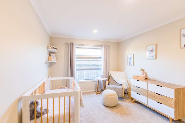 35 Simpson Crescent Raumati Beach_11