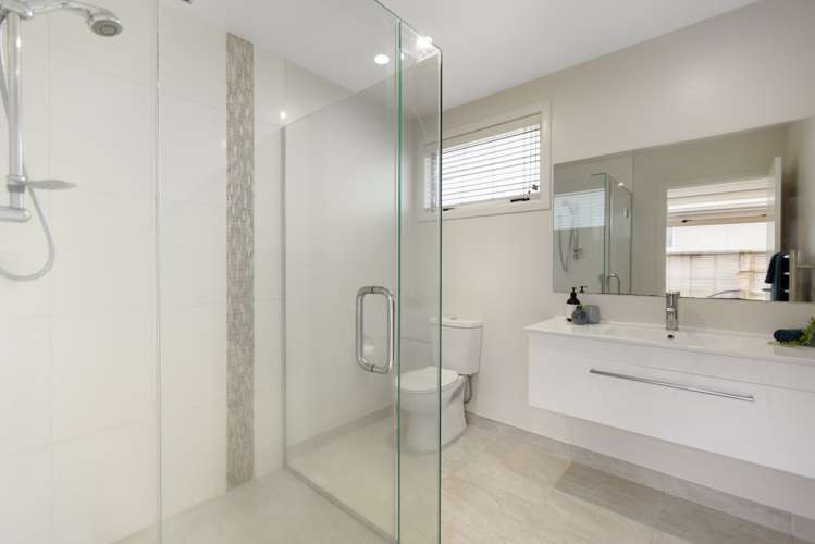 30 Scoria Close Pyes Pa_17