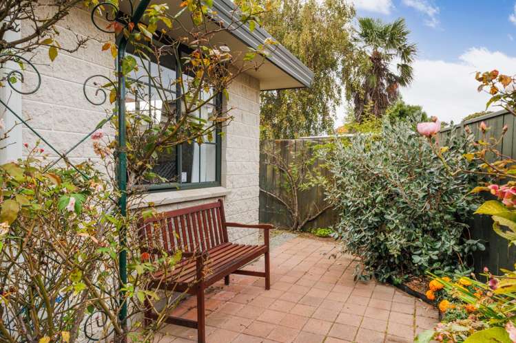 8/63 North Street Palmerston North Central_1