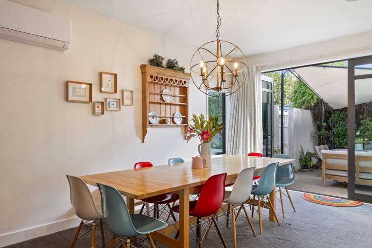 94 Saint Martins Road Saint Martins_13