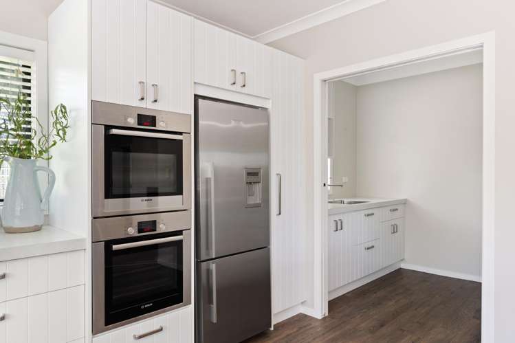 7 Silverstone Place Lytton West_6