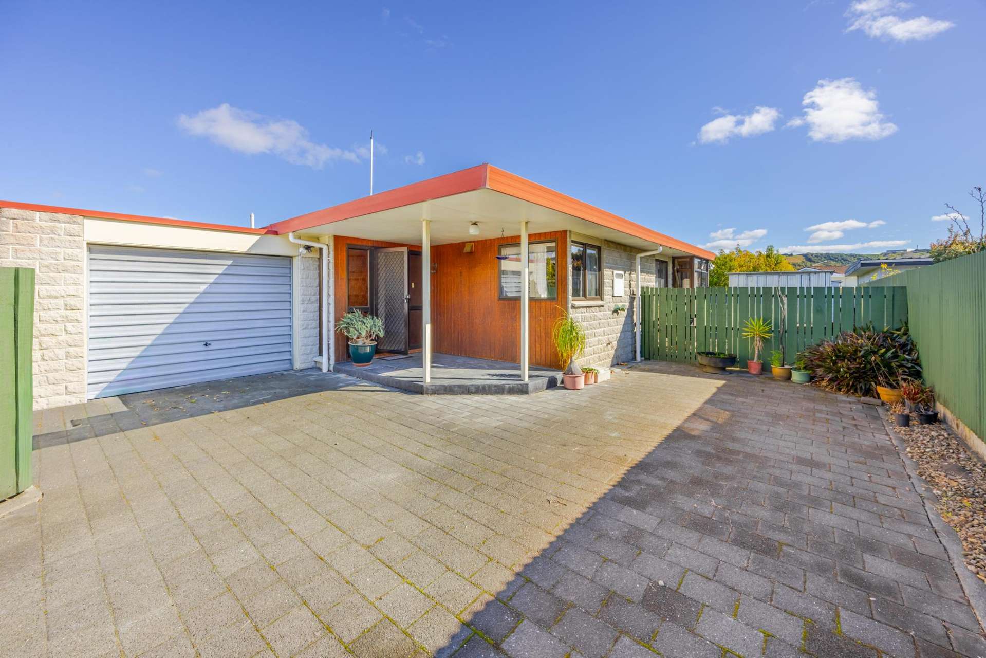 2/407 Gloucester Street Taradale_0