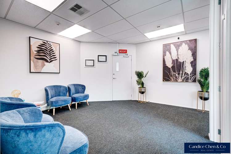 1A/3 Ceres Court Rosedale_5