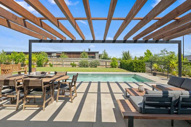 25 Birchwood Avenue Burleigh_19