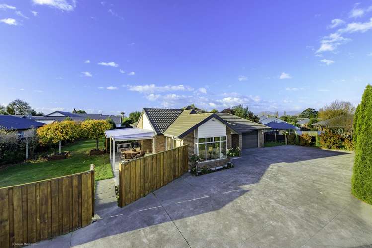 12 Fifetuscan Way Lincoln_1