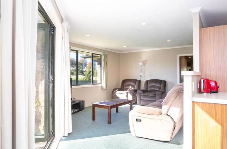 3 Grace Avenue Leamington_6