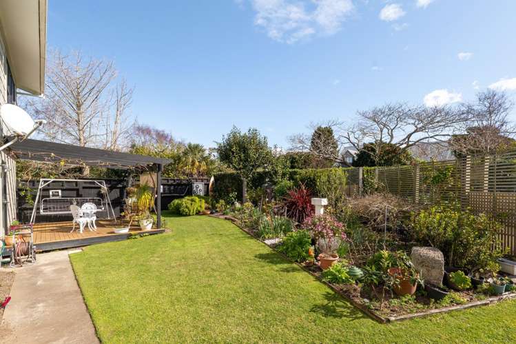 11 Pohutukawa Drive Athenree_5