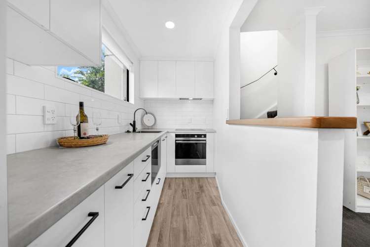 17/266 Shirley Road Papatoetoe_1