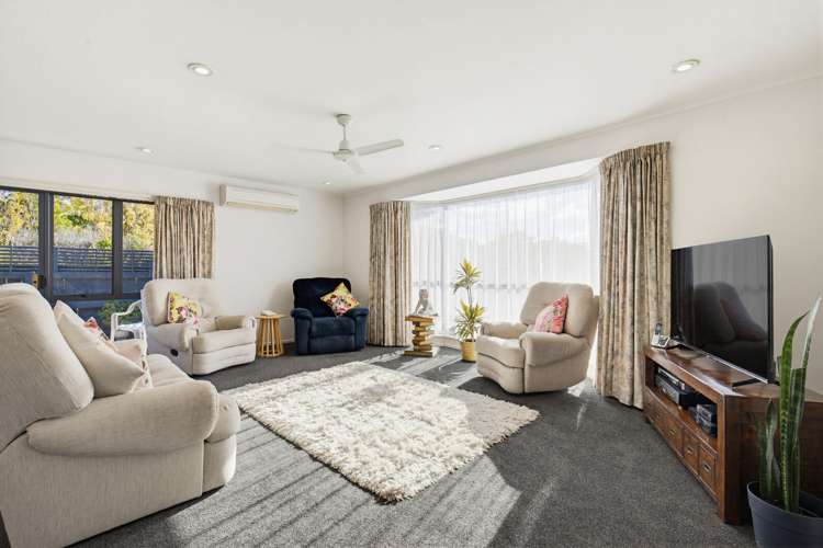 5A Douslin Place_3