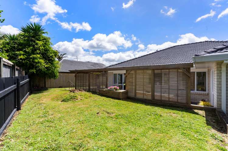 5 Stewart Gibson Place Manurewa_21