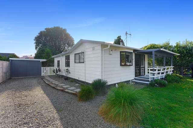 17 Old Coach Road Otaki Beach_1