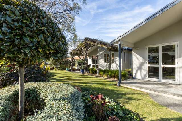 Bright and Spacious Living in Taradale - SOLD!