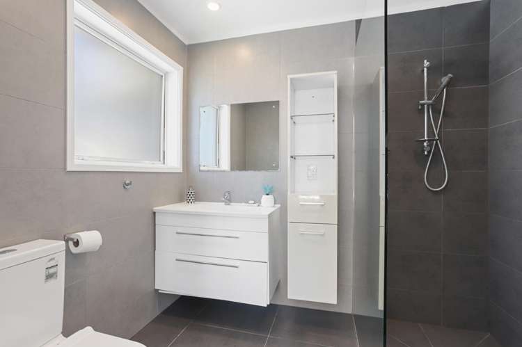 1/324 Swanson Road Henderson_7