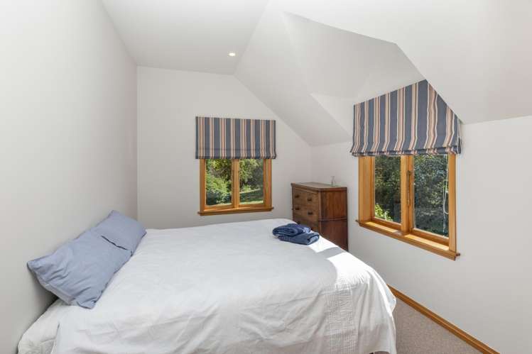 313 Plaskett Road Fernside_21