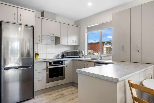 2/25 Tilford Street Woolston_2