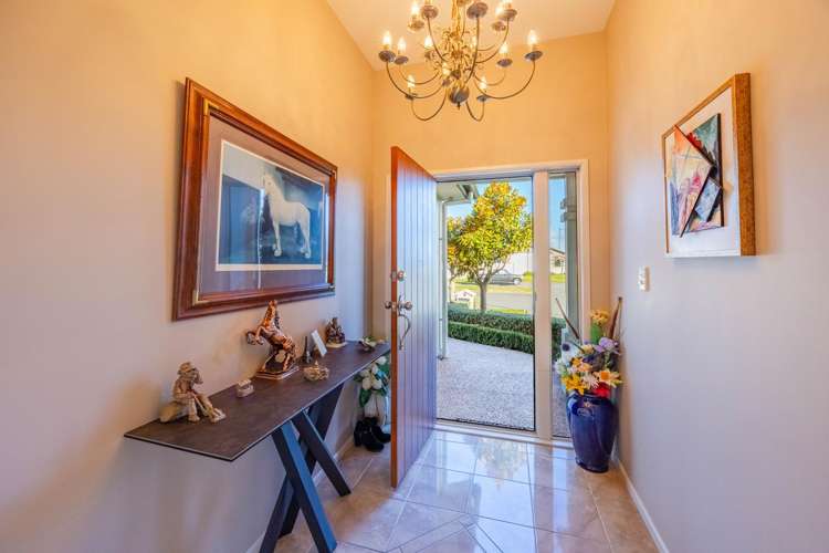 38 Pacific Avenue Poraiti_18