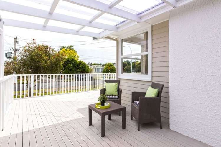 8 Drive Pickering Avenue Manurewa_15