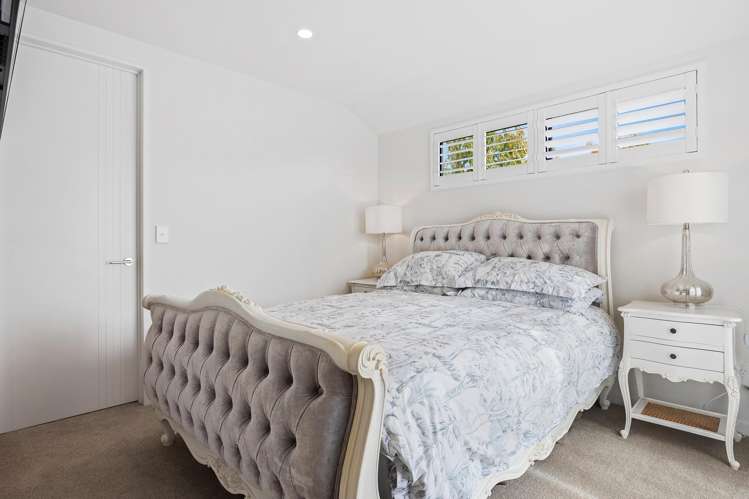 13 Selfe Crescent Burwood_10