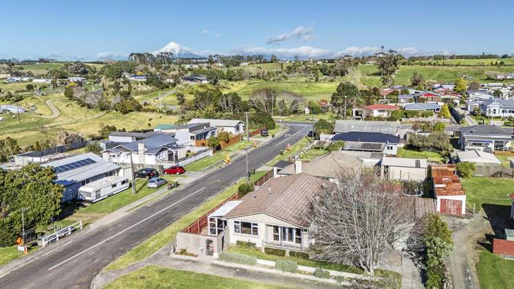 1 Strange Street Waitara_19