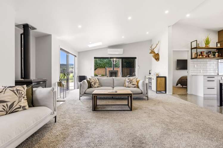 110 Lisland Drive Kinloch_11