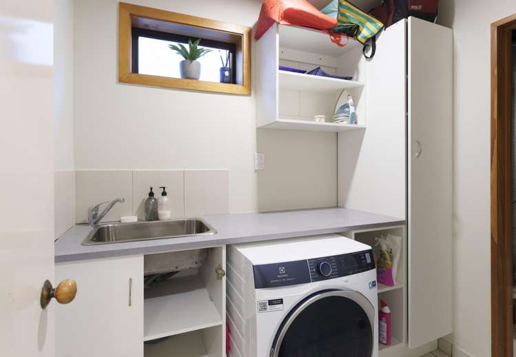 2/55 Whaka Terrace Huntsbury_14