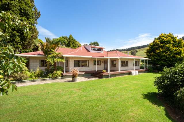 200 Fraser Smith Road Awakino_1