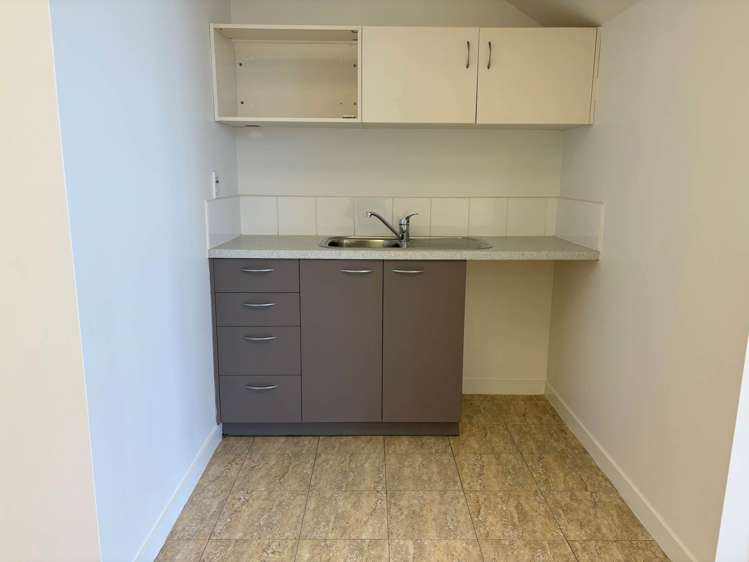 Unit 5/12 Laidlaw Way East Tamaki_4