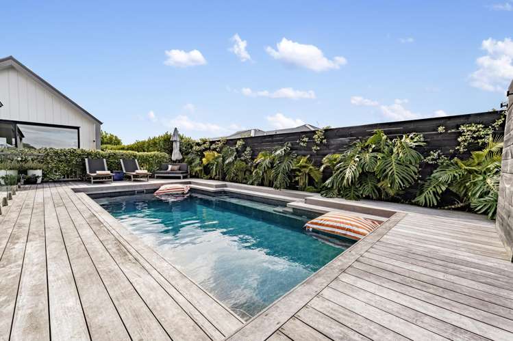 17 Dinning Road Riverhead_21