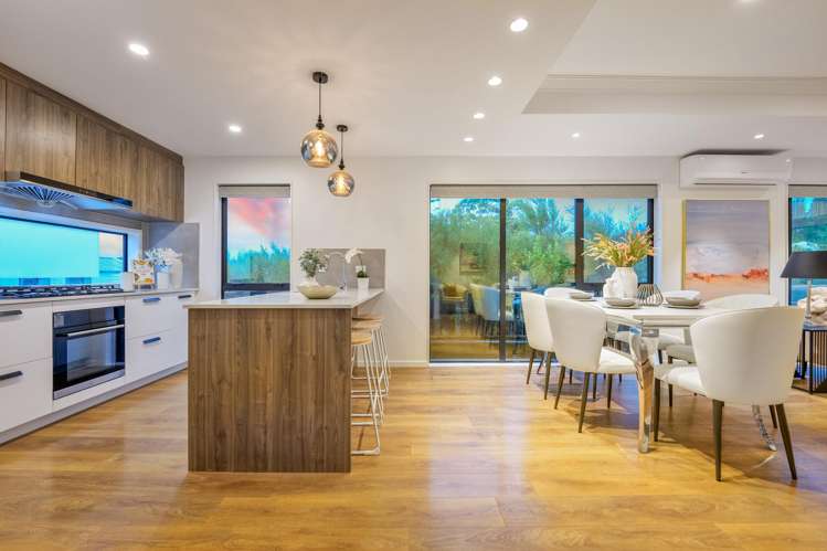 7 Kaimai Avenue Massey_2