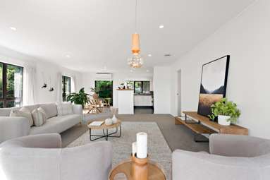 4/33-35 Teal Crescent_2