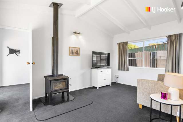 A/34 Dundonald Street Tainui_1