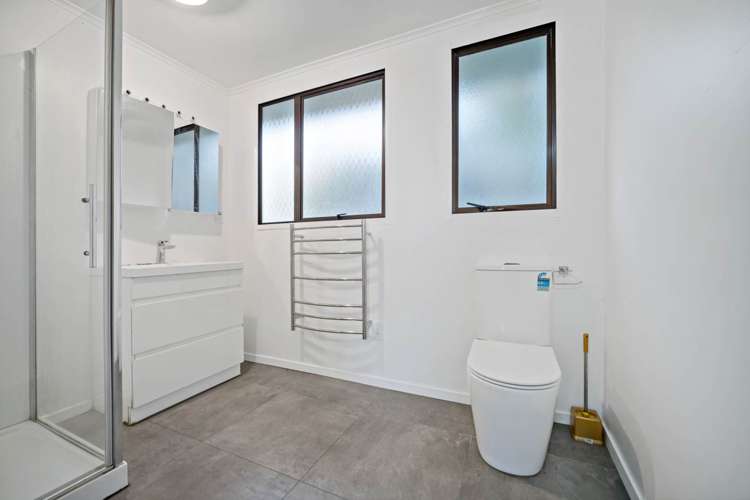 47 Lilburn Crescent Massey_6