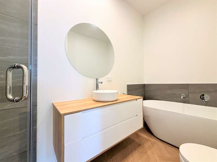 9/8 Bennett Road Pakuranga_17