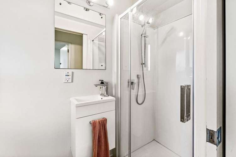 2/12 Ambrico Place New Lynn_7