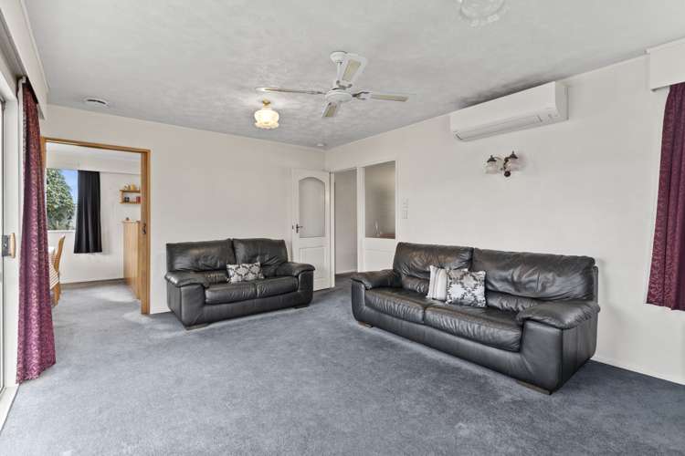 25 Moore Crescent Carterton_5