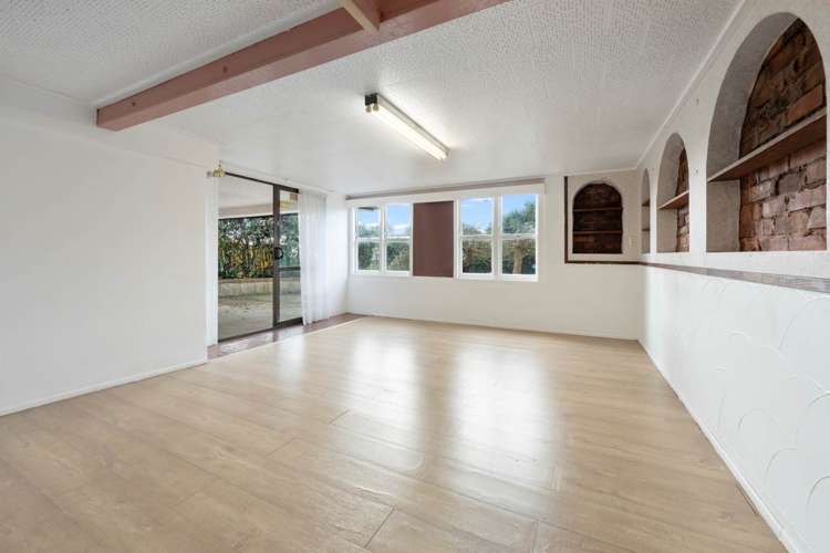 4301 Great North Road Glendene_17