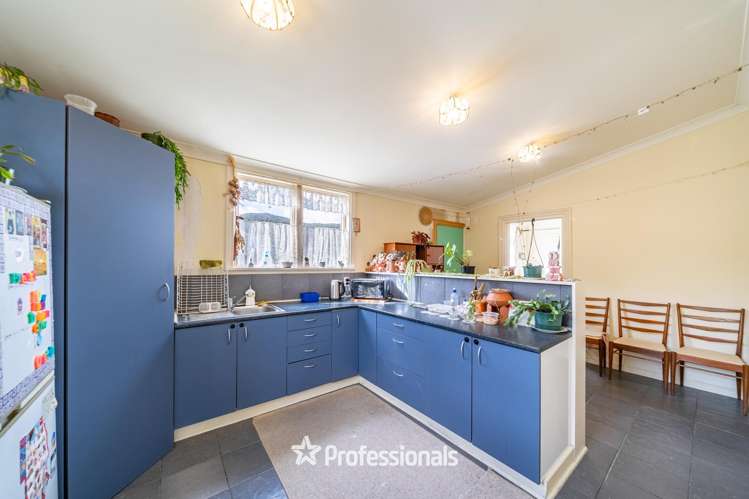 19 Grimsby Grove Wainuiomata_3