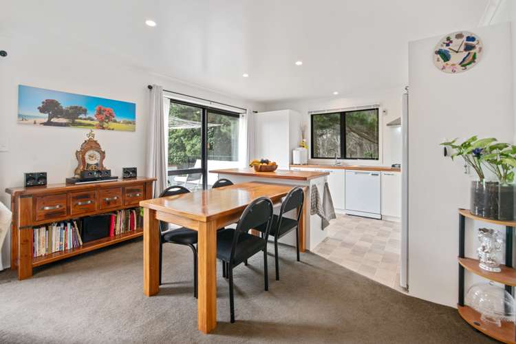 146 Maukutea Drive Kawhia_5