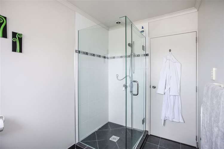 2 Lime Crescent Papakura_12