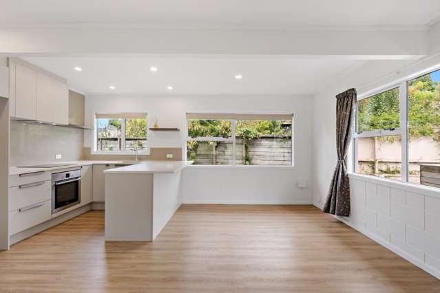 1/2 Flavia Close Torbay_4