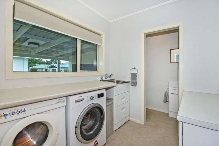 14 Kowhai Park Road Maunu_25