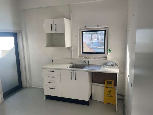 2 Russell Street Stepneyville_3